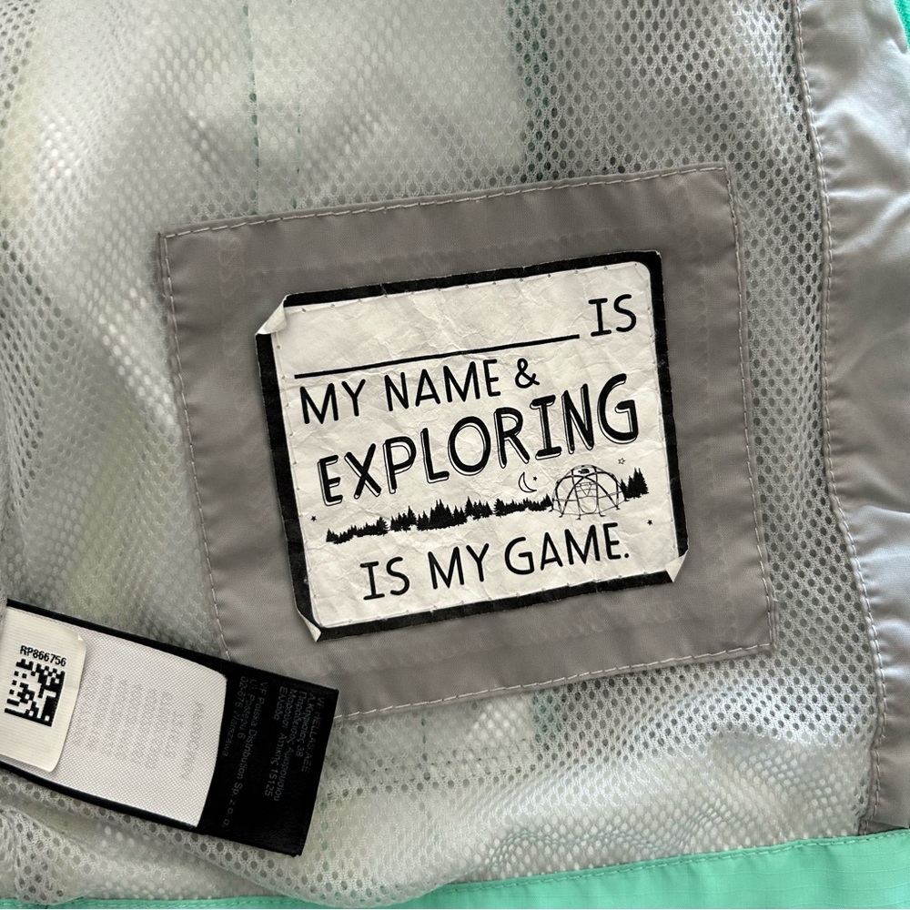 The North Face Windbreaker Jacket - Picture 11 of 14